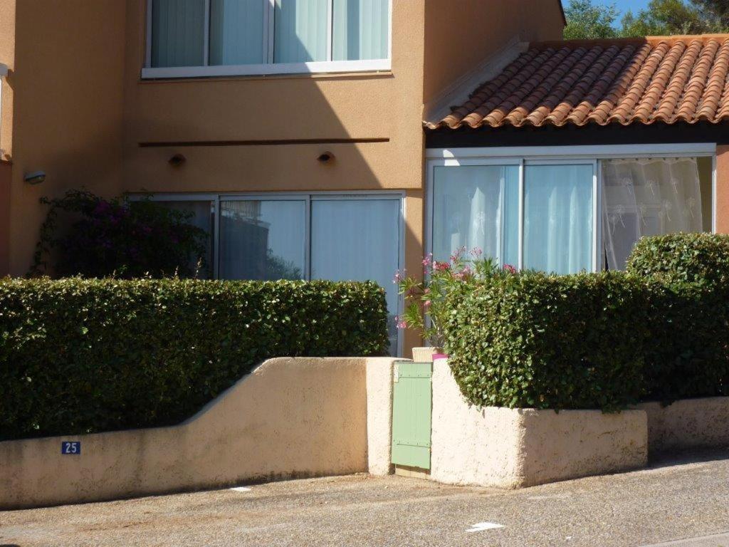Logement Calme Proche Mer, 4 Personnes, St Aygulf Fréjus Zewnętrze zdjęcie